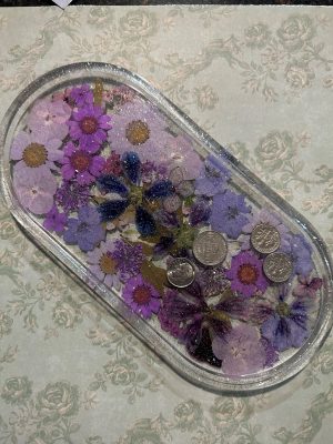 9" x 4 1/2" Clear acrylic trinket tray with glitter and very beautiful purple dried flowers